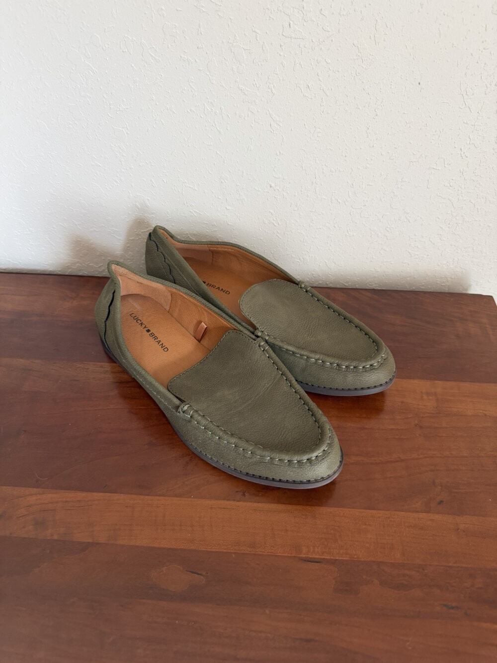 Lucky Brand Green LP Edrica Slip On Loafer Womens 6.5 Eclectic Grandpa Classic